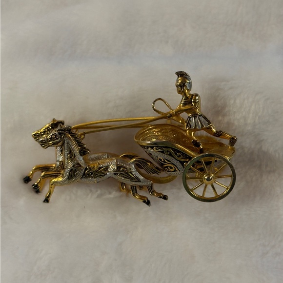 Jewelry - Vintage Gold Silver Black Damascene Roman Chariot Horses Brooch Pin